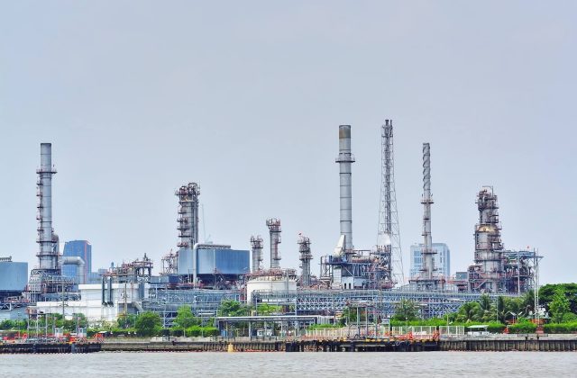 large-oil-refinery-plant-by-the-river_t20_Nx0WJE-Large.jpg large-oil-refinery-plant-by-the-river_t20_Nx0WJE-Large.jpg